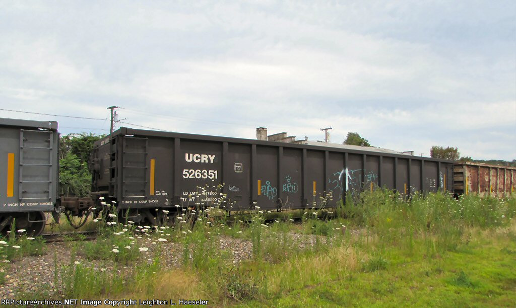 UCRY 526351